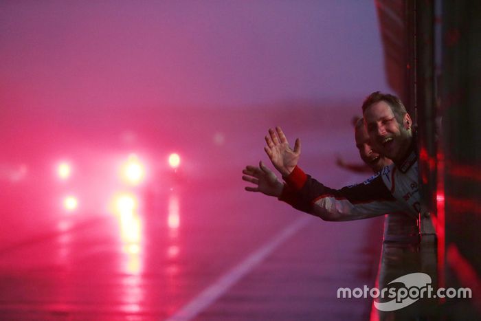 Toyota Gazoo Racing team  celebran