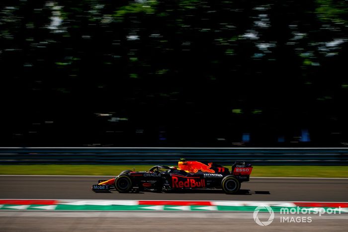 Sergio Pérez, Red Bull Racing RB16B