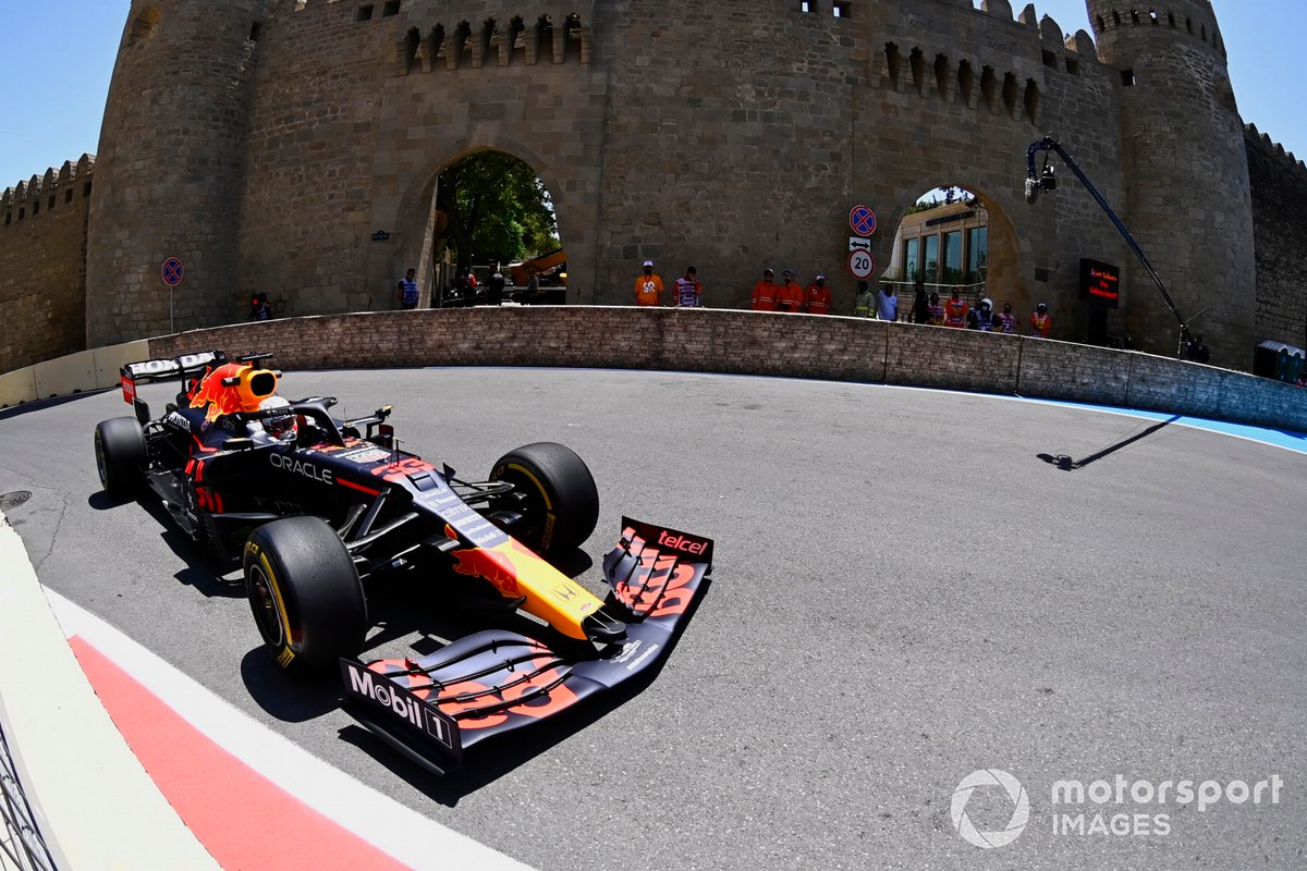 Max Verstappen, Red Bull Racing RB16B