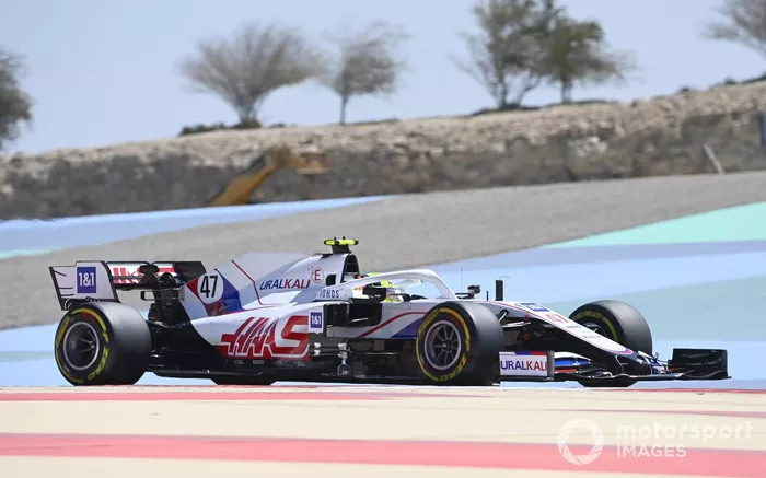 Mick Schumacher, Haas VF-21 