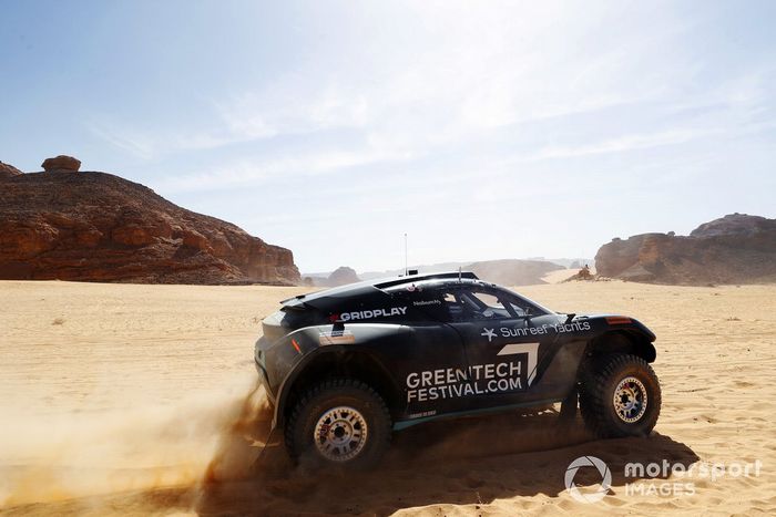 Molly Taylor, Johan Kristoffersson, Rosberg X Racing, en el relevo de pilotos