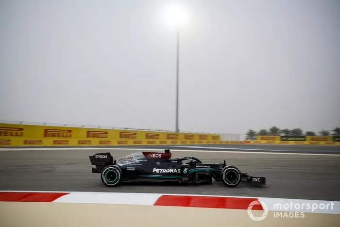 Lewis Hamilton, Mercedes W12 