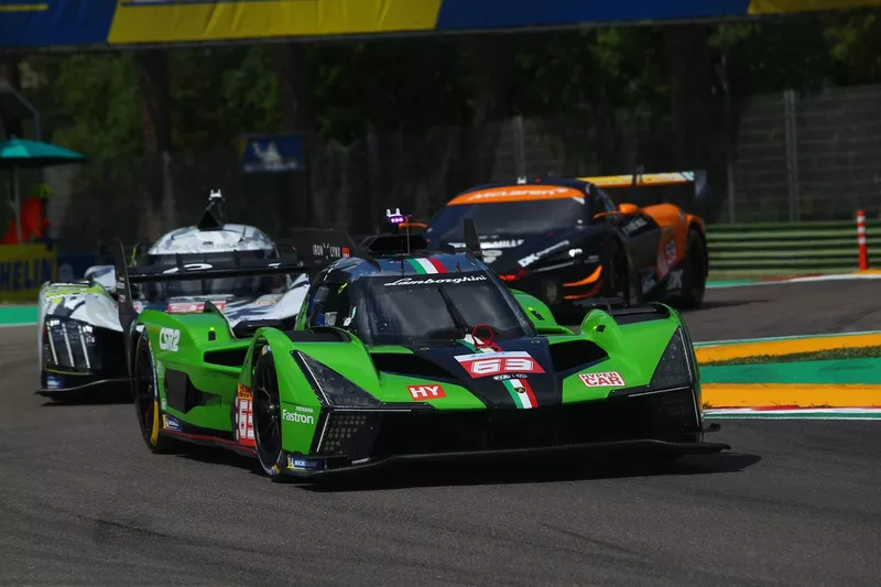 #63 Lamborghini Iron Lynx Lamborghini SC63: Mirko Bortolotti, Edoardo Mortara, Daniil Kvyat