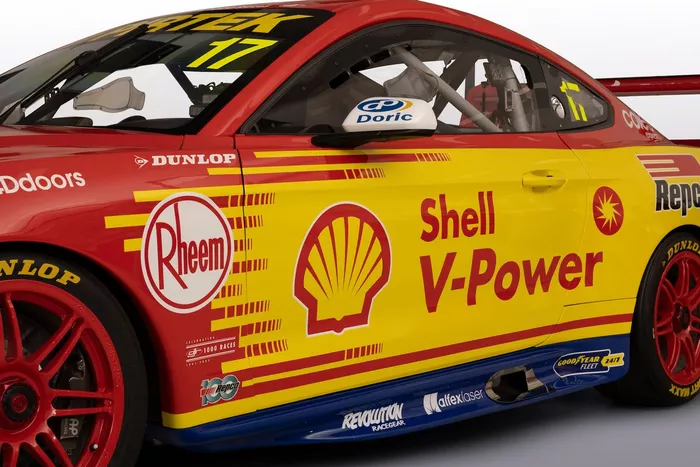 Will Davison and Alex Davison, Dick Johnson Racing