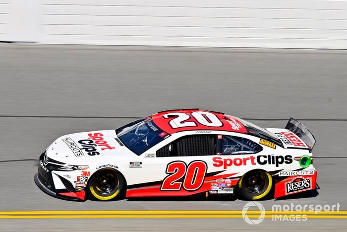 Erik Jones, Joe Gibbs Racing, Toyota Camry Sports Clips