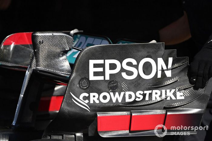 Detalle técnico del Mercedes 