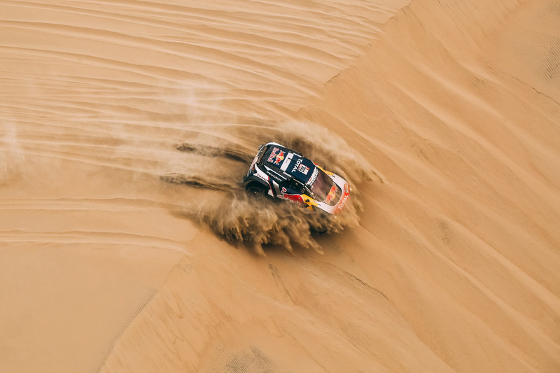 #303 Peugeot Sport Peugeot 3008 DKR: Carlos Sainz, Lucas Cruz