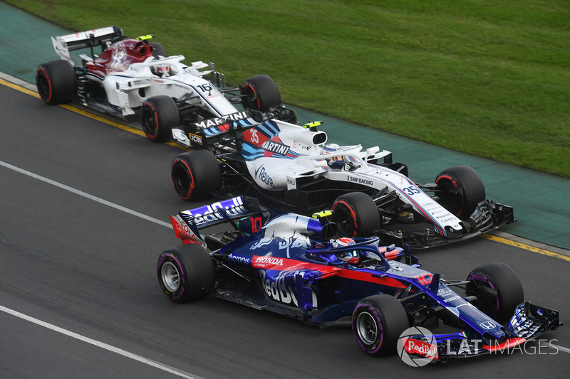 Pierre Gasly, Scuderia Toro Rosso STR13, Sergey Sirotkin, Williams FW41, Charles Leclerc, Sauber C37