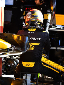 Carlos Sainz Jr., Renault Sport F1 Team