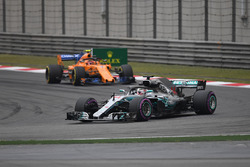 Lewis Hamilton, Mercedes-AMG F1 W09 EQ Power+
