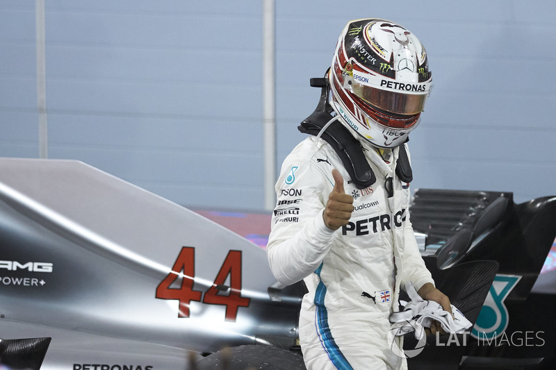 Lewis Hamilton, Mercedes AMG F1, 3rd position, hives a thumbs up in Parc Ferme