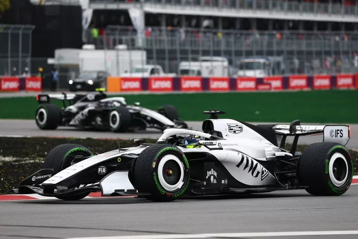 Andrea Kimi Antonelli, Mercedes, George Russell, Mercedes
