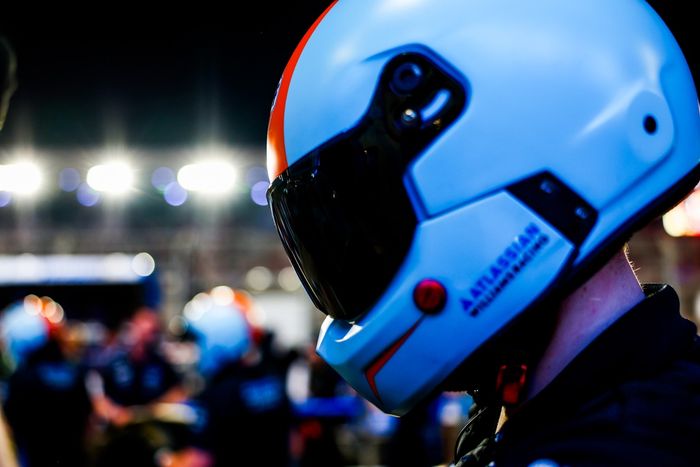 Williams mechanics during pit stop practice