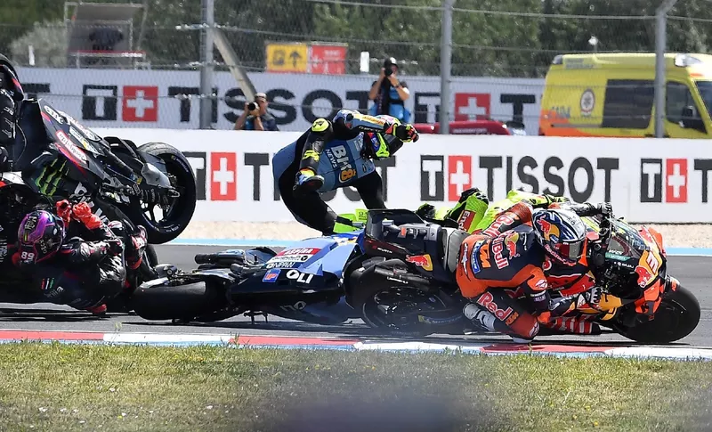 Jorge Martin, Aprilia Racing Team, Pedro Acosta, Red Bull KTM Factory Racing, Fermin Aldeguer, Gresini Racing