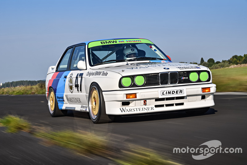 BMW M3 DTM E30
