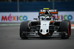 Sergio Perez, Sahara Force India F1 VJM09 with the Halo cockpit cover