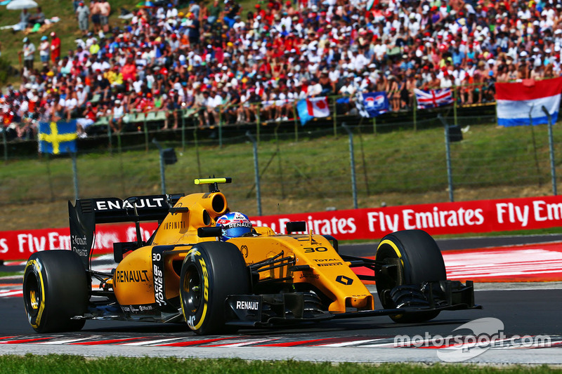 12. Jolyon Palmer, Renault Sport F1 Team RS16