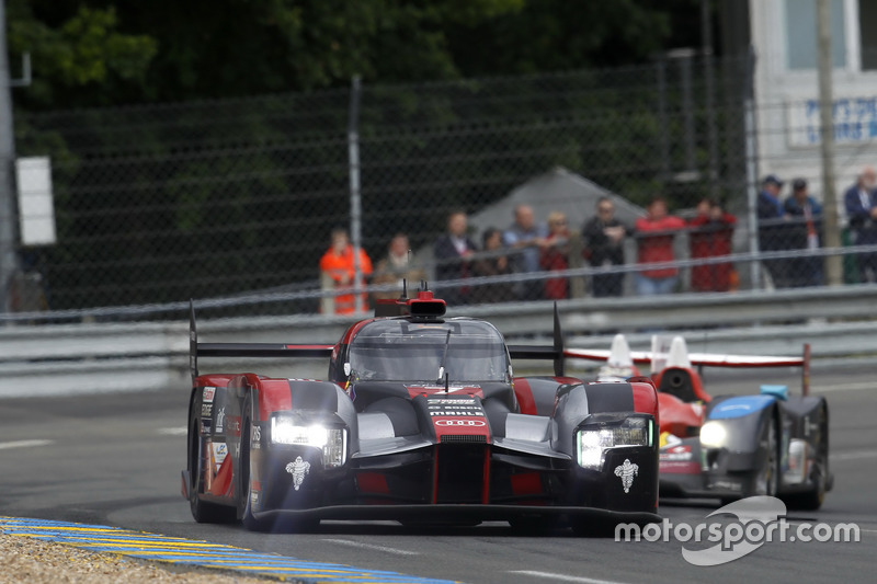 #7 Audi Sport Team Joest Audi R18: Marcel Fassler, Andre Lotterer, Benoit Tréluyer