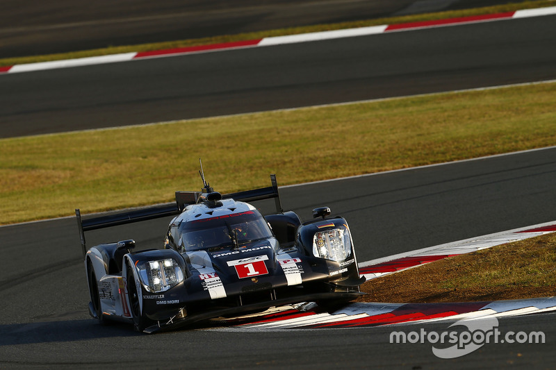 2. LMP1: #1 Porsche 919: Timo Bernhard, Mark Webber, Brendon Hartley