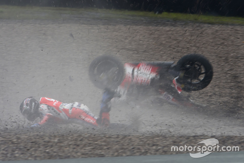 Scott Redding, Pramac Racing crash