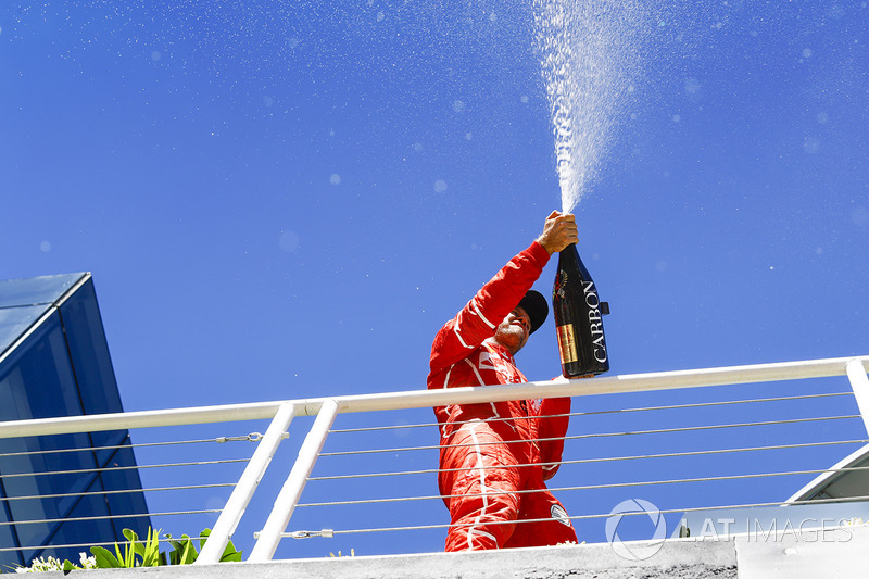 Podium: winner Sebastian Vettel, Ferrari