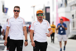 Stoffel Vandoorne en Fernando Alonso, McLaren