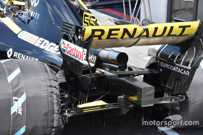Задня частина Renault R.S.18