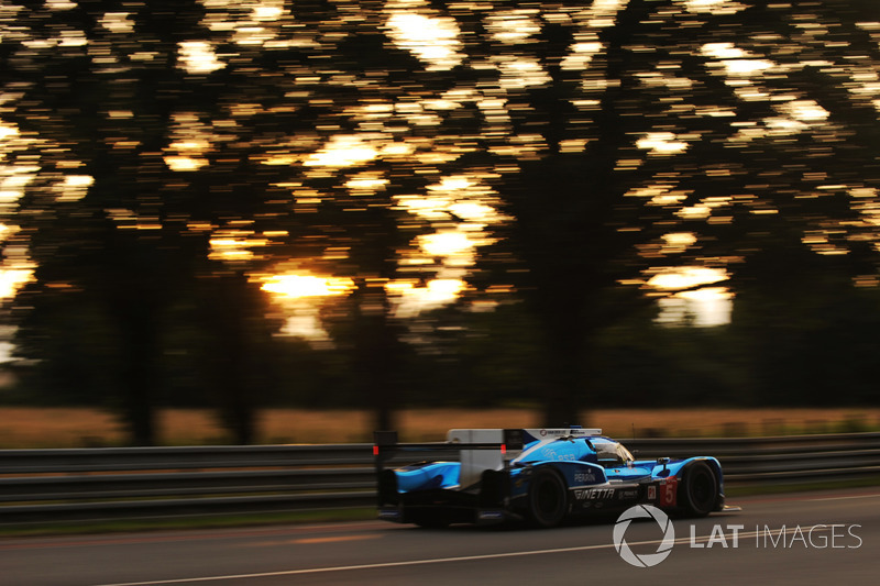 #5 CEFC TRSM RACING Ginetta G60-LT-P1: Charles Robertson, Michael Simpson, Leo Roussel
