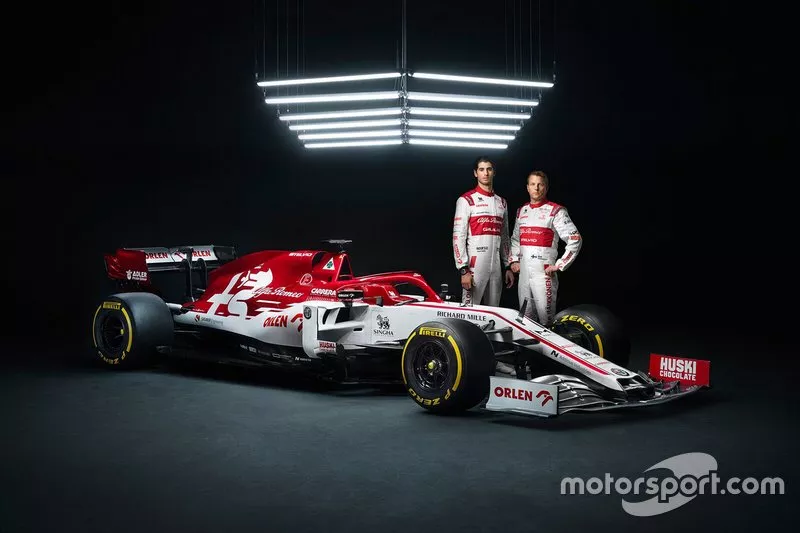 Kimi Raikkonen, Antonio Giovinazzi, Alfa Romeo Racing C39