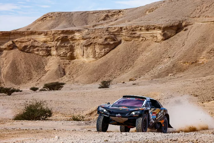 #206 Abu Dhabi Racing Peugeot: Sheikh Khalid Al Qassimi, Dirk Von Zitzewitz