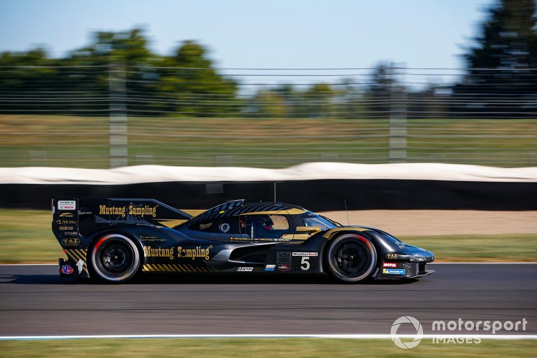#5 Proton Competition Porsche 963: Gianmaria Bruni, Bent Viscaal, Alessio Picariello