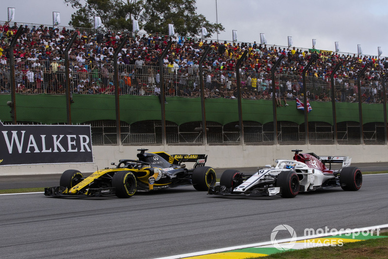 Ніко Хюлькенберг, Renault Sport F1 Team R.S. 18 та Маркус Ерікссон, Sauber C37