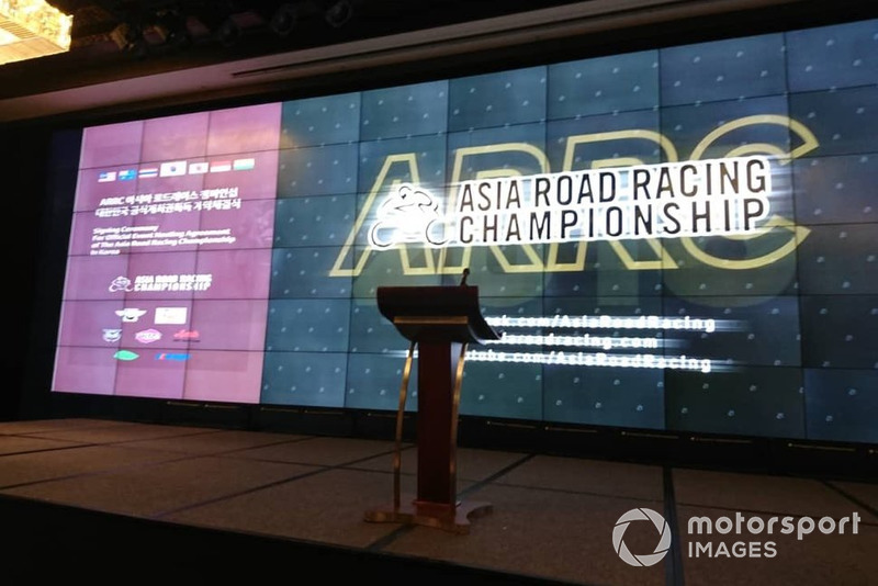 Konferensi pers dan penandatanganan kontrak ARRC Korea Selatan