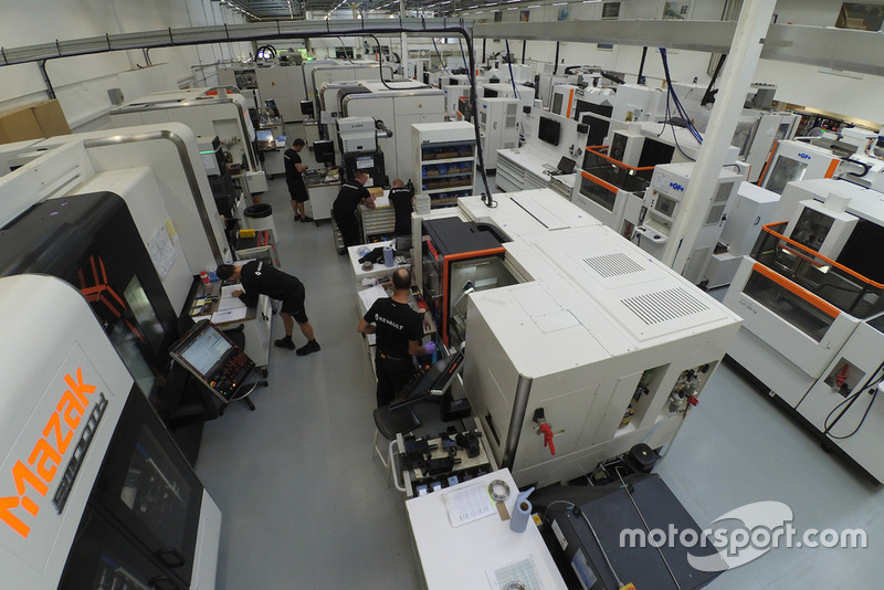Werksbesuch bei Renault in Enstone