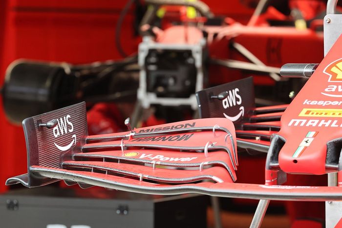 Detalle del alerón delantero del Ferrari SF21