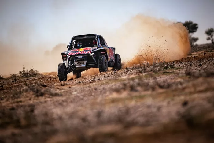 #325 Red Bull Off-Road Junior Team Taurus : Corbin Leaverton, Taye Perry