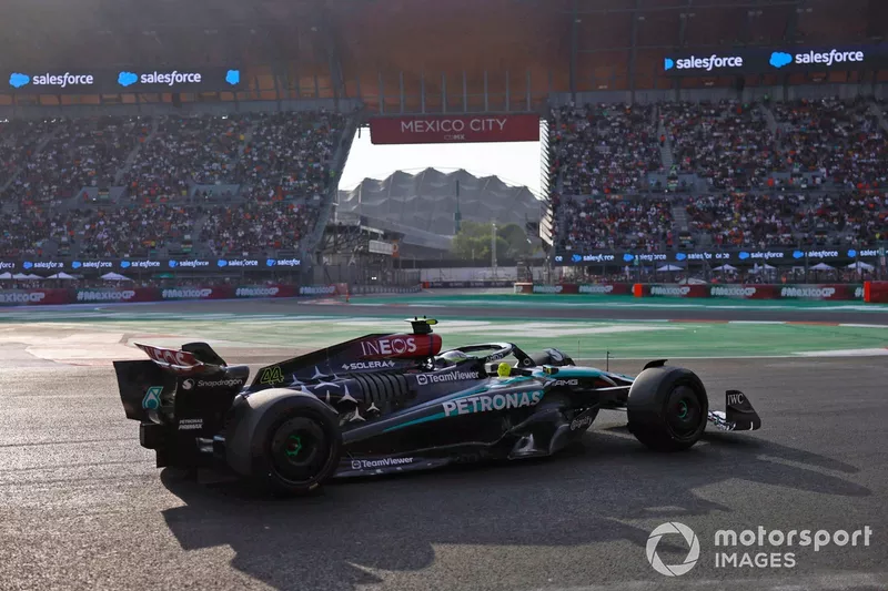 Lewis Hamilton, Mercedes F1 W15 