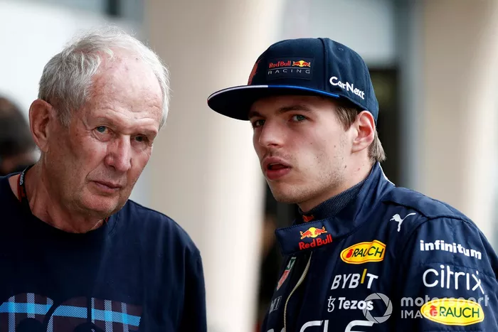 Helmut Marko, consultor de Red Bull Racing y Max Verstappen, Red Bull Racing RB18
