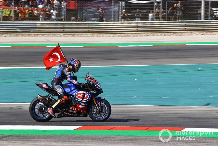 Toprak Razgatlioglu, Pata Yamaha WorldSBK