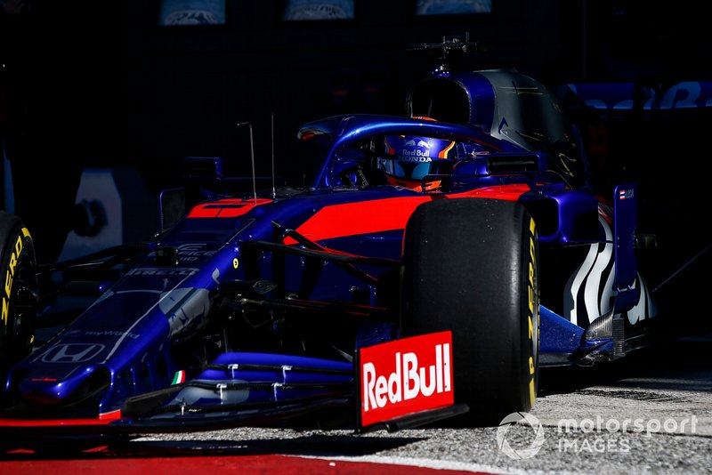 Alexander Albon, Scuderia Toro Rosso STR14