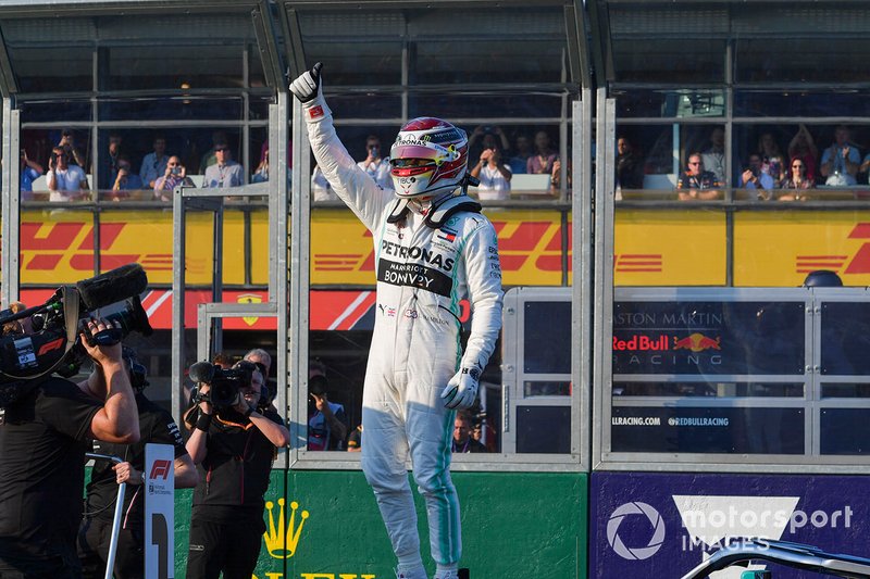 Pole Sitter Lewis Hamilton, Mercedes AMG F1 celebrates in Parc Ferme