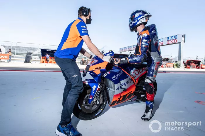 Iker Lecuona, Red Bull KTM Tech 3
