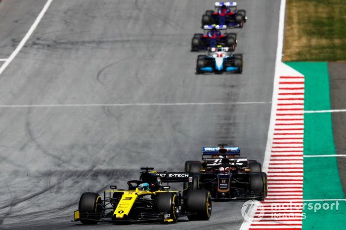 Daniel Ricciardo, Renault F1 Team R.S.19, Romain Grosjean, Haas F1 Team VF-19 e Robert Kubica, Williams FW42