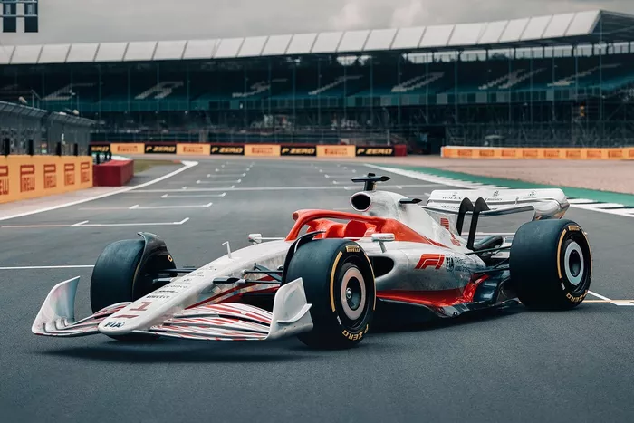 2022 F1 car