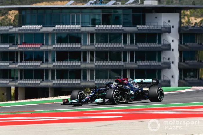 Lewis Hamilton, Mercedes W12