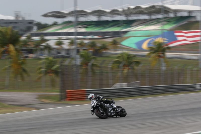 Lorenzo Savadori, Aprilia Racing