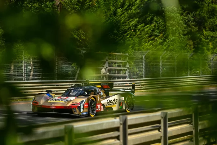 #38 Cadillac Hertz Team Jota Cadillac V-Series.R: Sebastien Bourdais, Earl Bamber, Jack Aitken