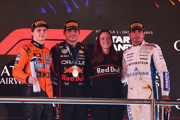 Oscar Piastri, McLaren, Max Verstappen, Red Bull Racing, Carlos Sainz, Williams