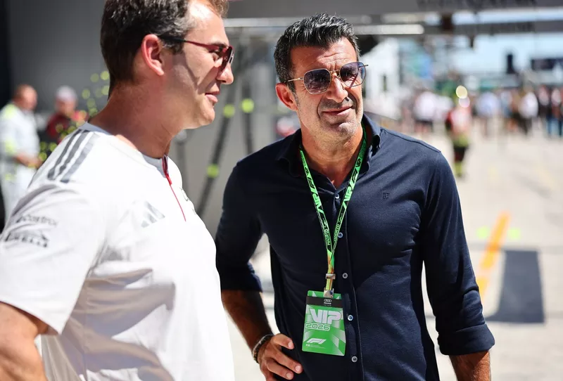 Luis Figo, Audi garage