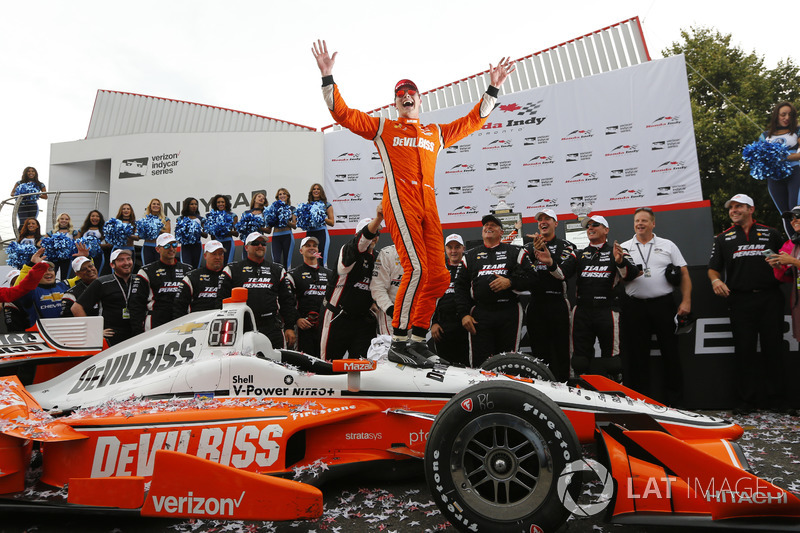 3. Winner Josef Newgarden, Team Penske Chevrolet